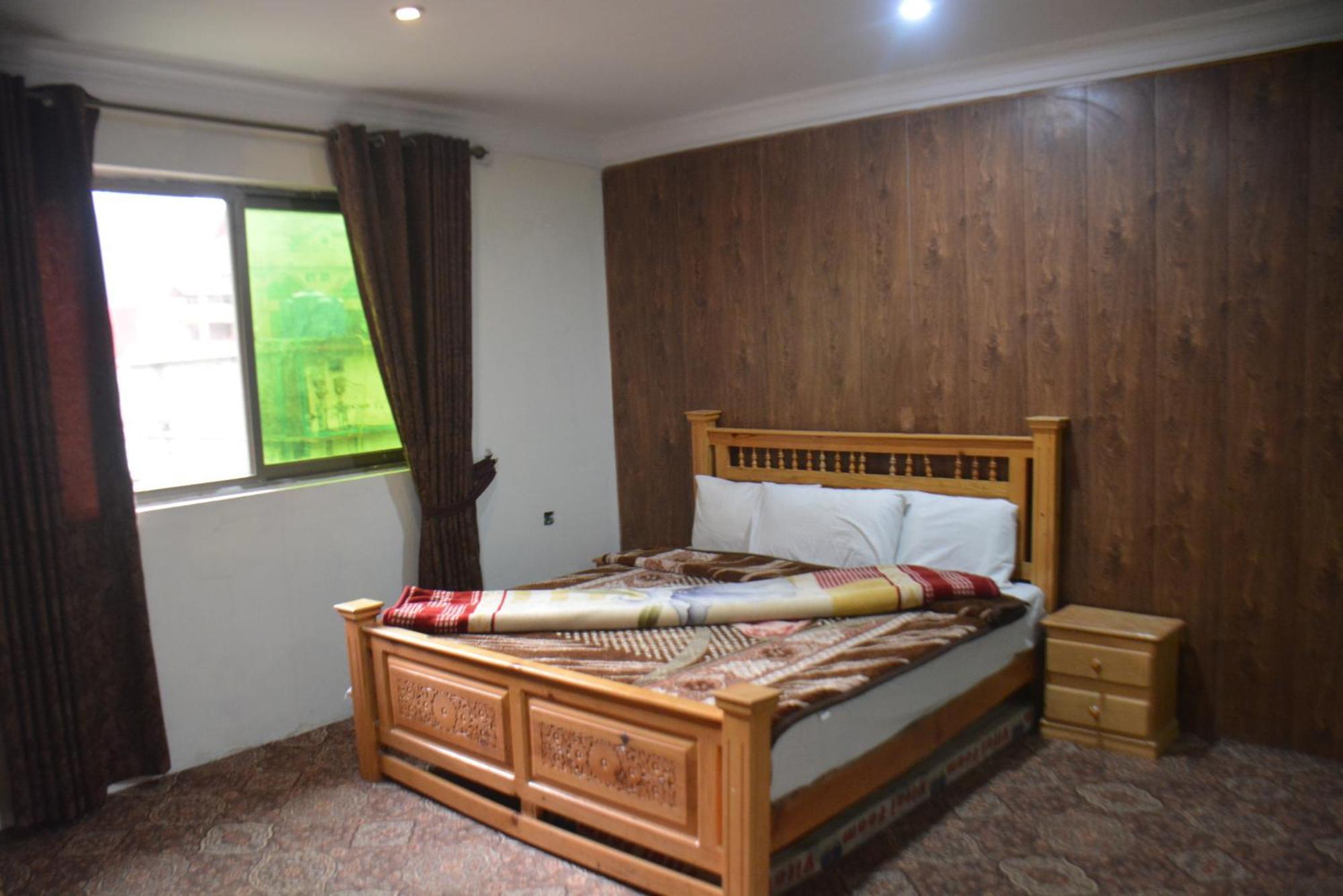 Hotel Pine Hills, Naran Exteriér fotografie